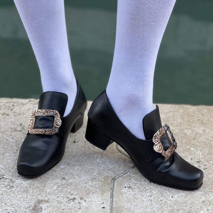 Men Women Cosplay Frock Shoes  - Men'S Shoes Louis Vuitton ulasan dan harga